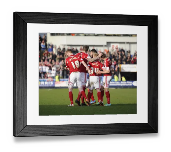 Framed Print : Bristol City Celebrates Joe Bryan's Goal Against Shrewsbury Town, March 8, 2014