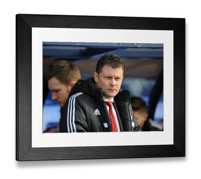 Framed Print : Steve Cotterill and Bristol City Face Shrewsbury Town in Sky Bet League One Clash, March 2014 Framed Print : Steve Cotterill and Bristol City Face Shrewsbury Town in Sky Bet League One Clash, March 2014