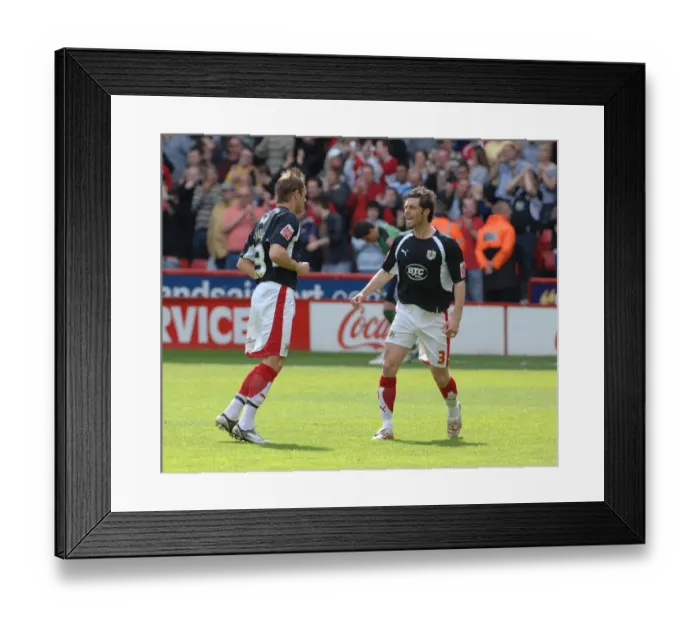 Framed Print : Jamie McAllister Lee Trundle