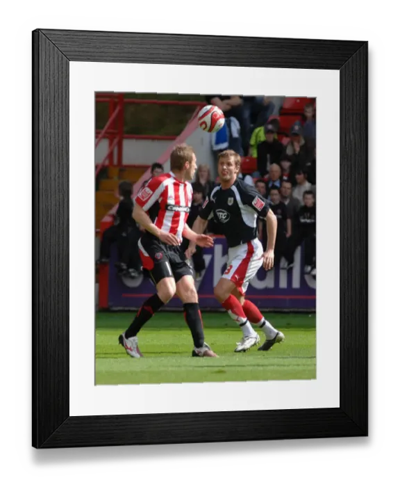 Framed Print : Lee Trundle Framed Print : Lee Trundle