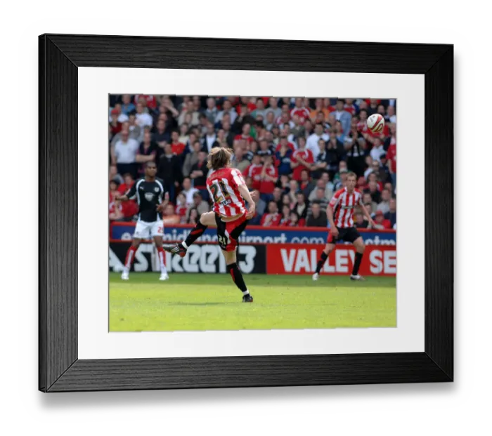 Framed Print : Season 07-08 Football Rivalry: Sheffield United vs. Bristol City Framed Print : Season 07-08 Football Rivalry: Sheffield United vs. Bristol City