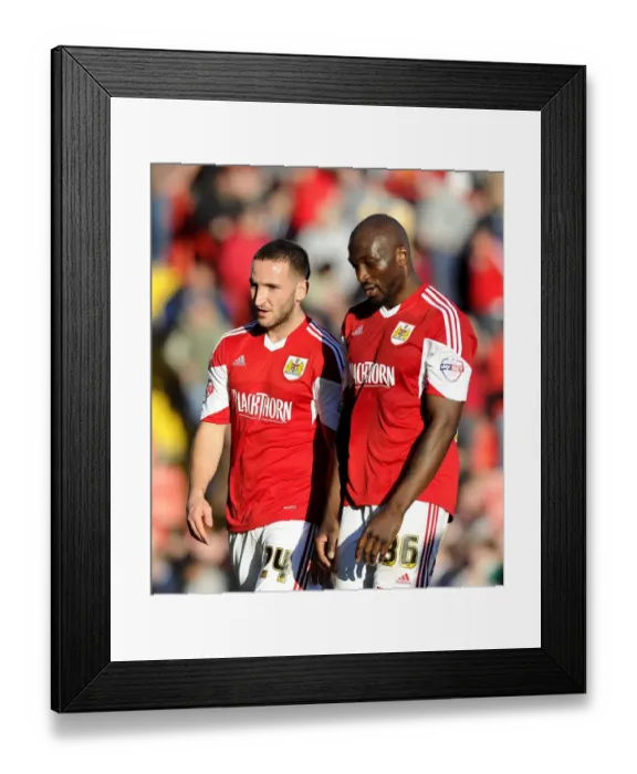 Framed Print : Bristol City: Martin Paterson and Nyron Nosworthy Make Debut Against Swindon Town, March 15, 2014 Framed Print : Bristol City: Martin Paterson and Nyron Nosworthy Make Debut Against Swindon Town, March 15, 2014