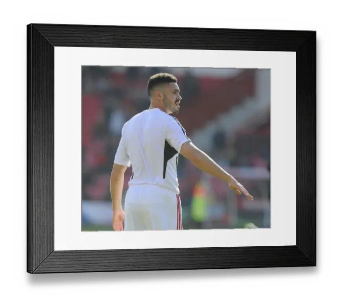 Framed Print : Derrick Williams in Action: Bristol City vs Swindon Town, Sky Bet League One, 2014 Framed Print : Derrick Williams in Action: Bristol City vs Swindon Town, Sky Bet League One, 2014