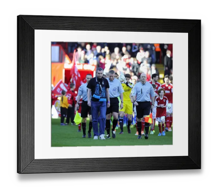 Framed Print : Bristol City vs Swindon Town: Ryan Casey Leads Out the Teams at Ashton Gate, Sky Bet League One Framed Print : Bristol City vs Swindon Town: Ryan Casey Leads Out the Teams at Ashton Gate, Sky Bet League One