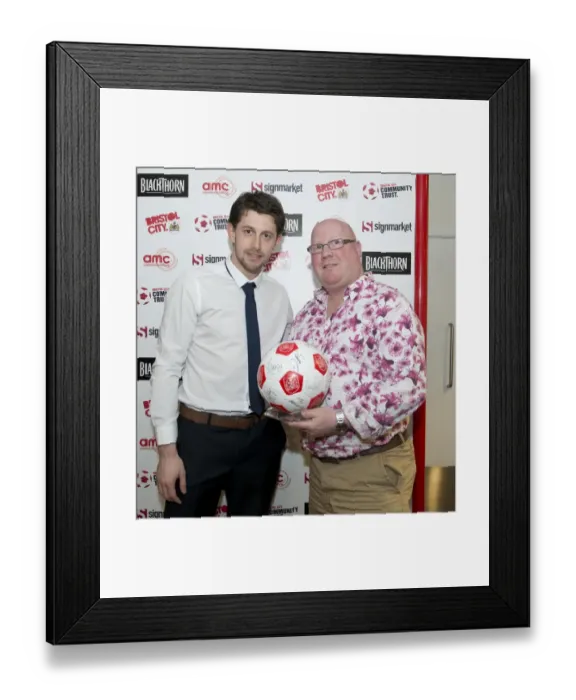 Framed Print : Bristol City vs Swindon Town Clash: March 15, 2014 (150314) Framed Print : Bristol City vs Swindon Town Clash: March 15, 2014 (150314)