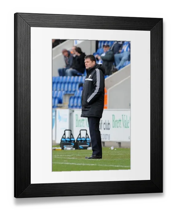 Framed Print : Steve Cotterill Guides Bristol City in Sky Bet League One Battle at Colchester United Framed Print : Steve Cotterill Guides Bristol City in Sky Bet League One Battle at Colchester United