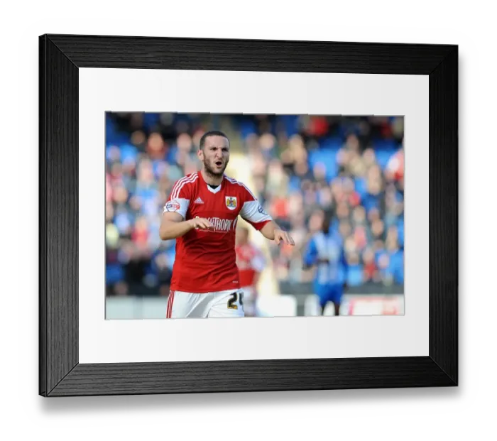 Framed Print : Martin Patterson of Bristol City in Action Against Colchester United, 2014 Framed Print : Martin Patterson of Bristol City in Action Against Colchester United, 2014
