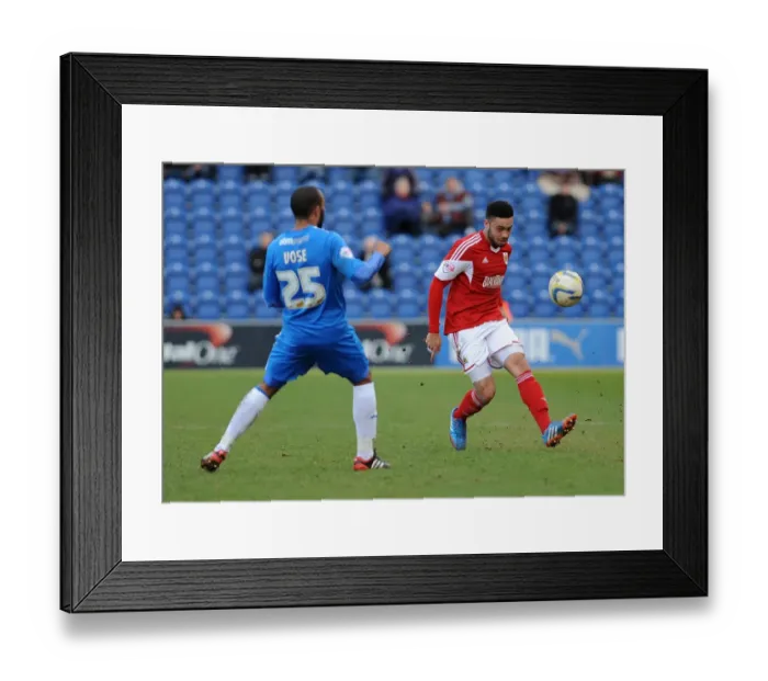 Framed Print : Derrick Williams in Action: Colchester United vs. Bristol City, Sky Bet League One (22 / 03 / 2014)