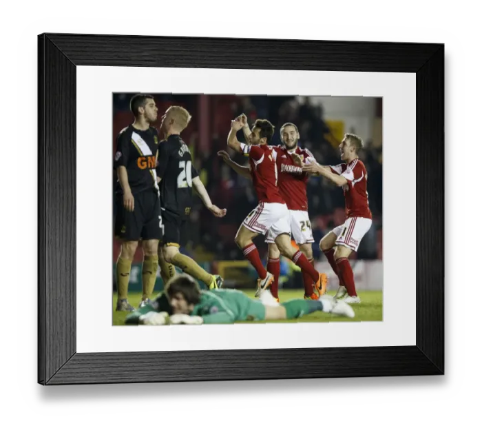 Framed Print : Bristol City's Sam Baldock, Martin Paterson, and Scott Wagstaff Celebrate 3-0 Goal Against Port Vale