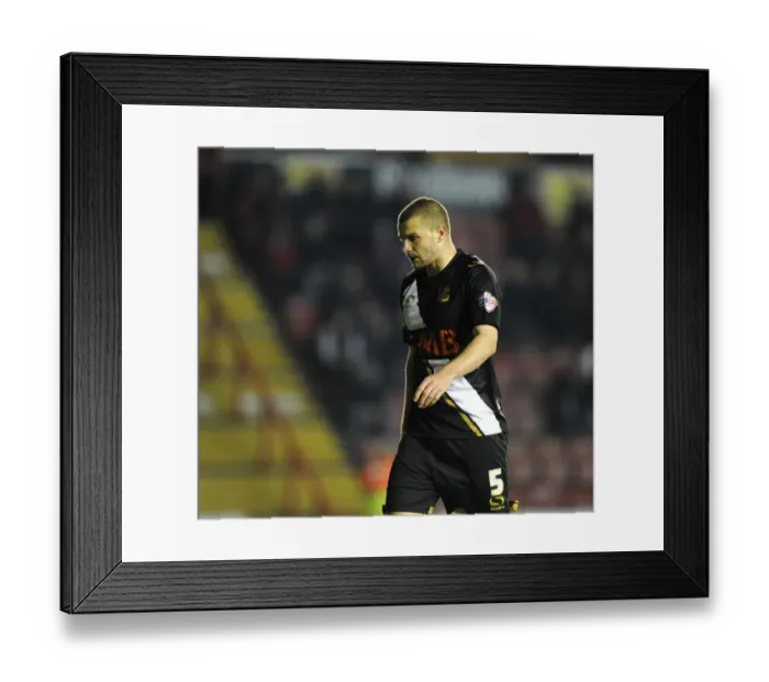 Framed Print : Bristol City vs Swindon Town: Carl Dickinson Sent Off for Two Yellows (15 / 03 / 2014) Framed Print : Bristol City vs Swindon Town: Carl Dickinson Sent Off for Two Yellows (15 / 03 / 2014)