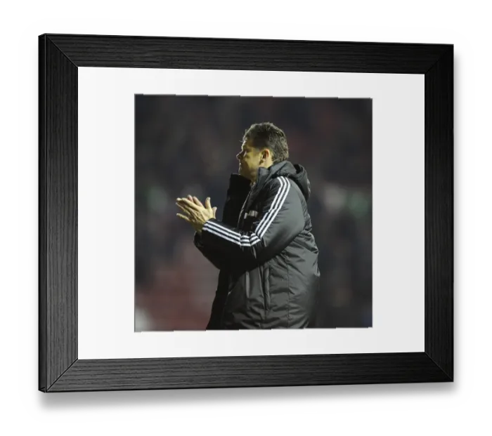 Framed Print : Steve Cotterill Leads Bristol City in Sky Bet League One Match Framed Print : Steve Cotterill Leads Bristol City in Sky Bet League One Match