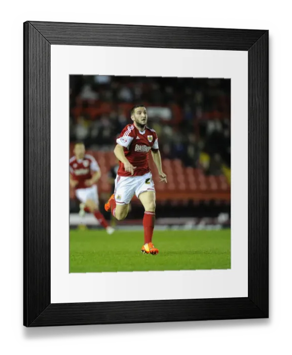 Framed Print : Martin Paterson in Action: Bristol City vs. Swindon Town, Sky Bet League One (2014) Framed Print : Martin Paterson in Action: Bristol City vs. Swindon Town, Sky Bet League One (2014)