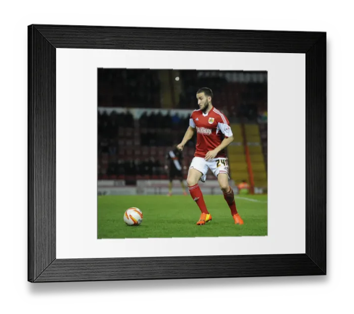 Framed Print : Bristol City's Martin Paterson: Shining Star in Sky Bet League One Framed Print : Bristol City's Martin Paterson: Shining Star in Sky Bet League One