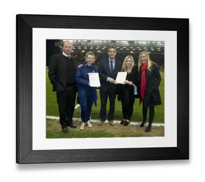 Framed Print : Rivalry Reignites: Bristol City vs Swindon Town at Ashton Gate, 2014 (Sky Bet League One) Framed Print : Rivalry Reignites: Bristol City vs Swindon Town at Ashton Gate, 2014 (Sky Bet League One)