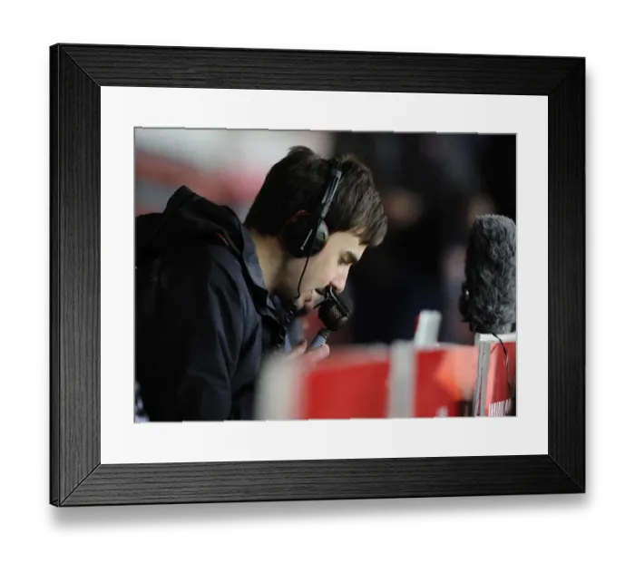 Framed Print : Bristol City's Journey to Victory: Walsall vs. Bristol City, 12-04-2014