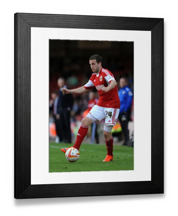 Framed Print : Bristol City vs Notts County: Martin Paterson in Action at Ashton Gate, 2014