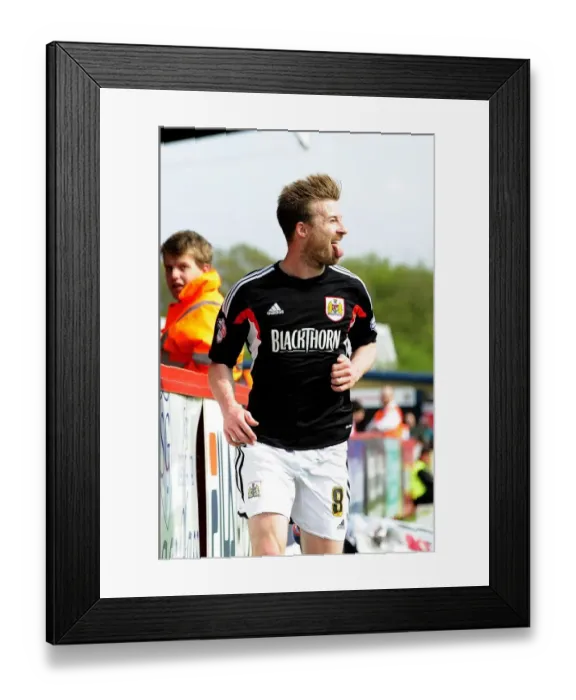 Framed Print : Bristol City's Euphoric Victory: Wade Elliott's Goal Celebration vs. Stevenage (April 2014) Framed Print : Bristol City's Euphoric Victory: Wade Elliott's Goal Celebration vs. Stevenage (April 2014)