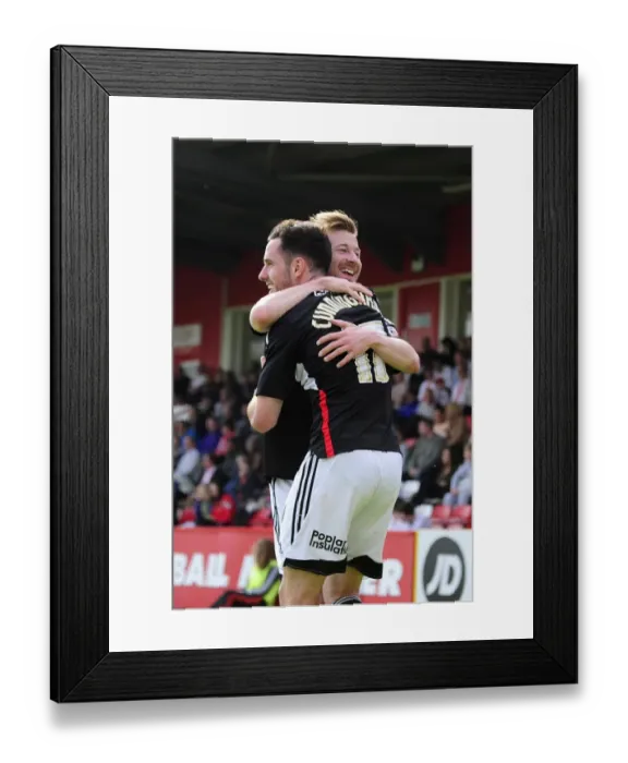 Framed Print : Bristol City: Elliott and Cunningham's Thrilling Goal Celebration vs. Stevenage (2014) Framed Print : Bristol City: Elliott and Cunningham's Thrilling Goal Celebration vs. Stevenage (2014)