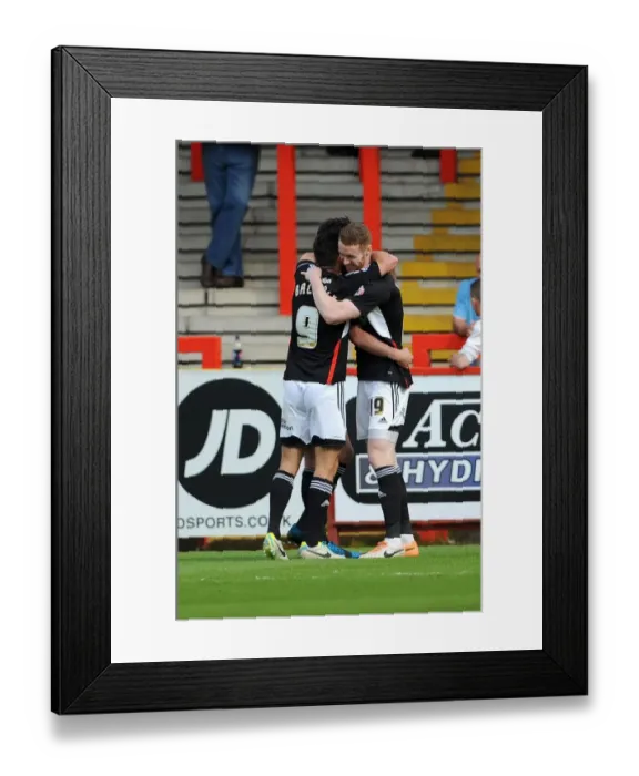 Framed Print : Stephen Pearson's Game-Winning Goal for Bristol City: Euphoric Celebration with Team Mates (April 2014)