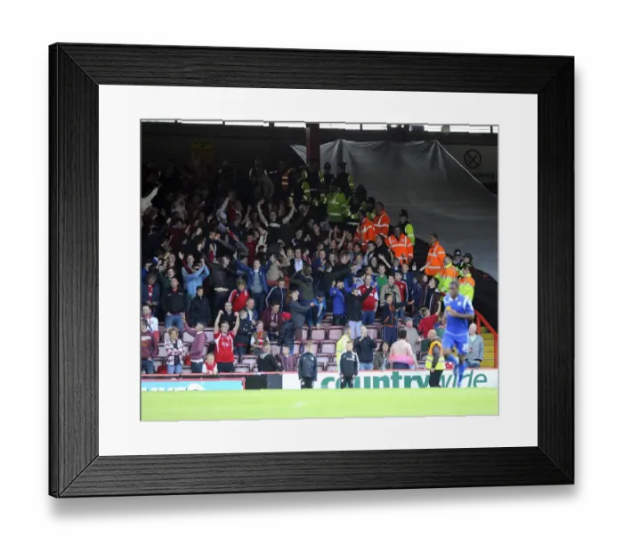 Framed Print : Bristol City vs Crewe: Clash at Ashton Gate, League One Football Match - April 2014 Framed Print : Bristol City vs Crewe: Clash at Ashton Gate, League One Football Match - April 2014