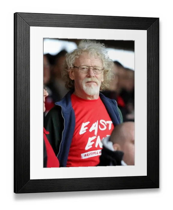 Framed Print : Bristol City vs Crewe: Tension at Ashton Gate, 2014 Framed Print : Bristol City vs Crewe: Tension at Ashton Gate, 2014