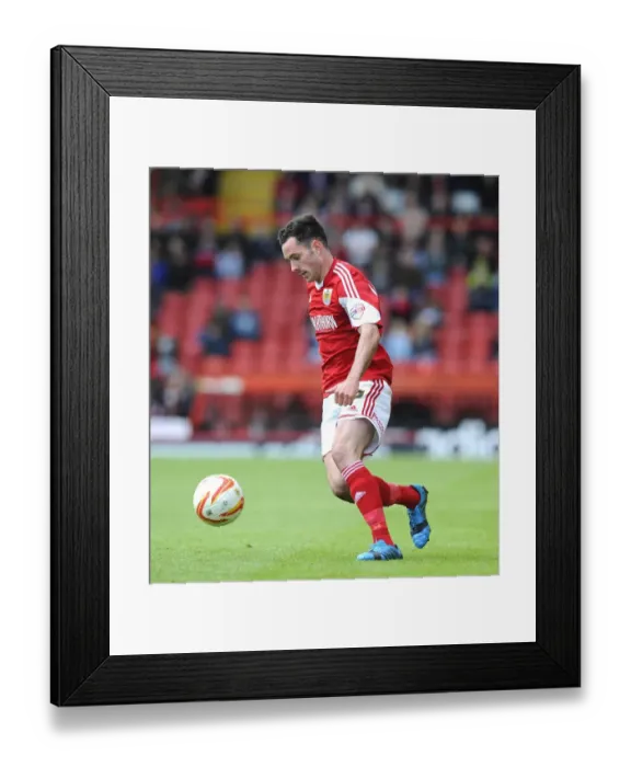 Framed Print : Bristol City's Greg Cunningham in Action Against Crewe, Sky Bet League One, 2014