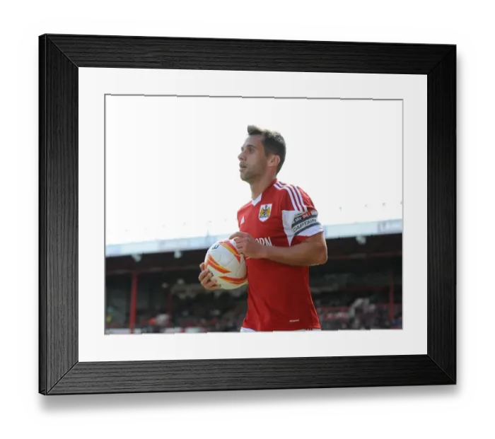 Framed Print : Bristol City's Sam Baldock Scores in Sky Bet League One Clash Against Crewe, 26th April 2014 Framed Print : Bristol City's Sam Baldock Scores in Sky Bet League One Clash Against Crewe, 26th April 2014