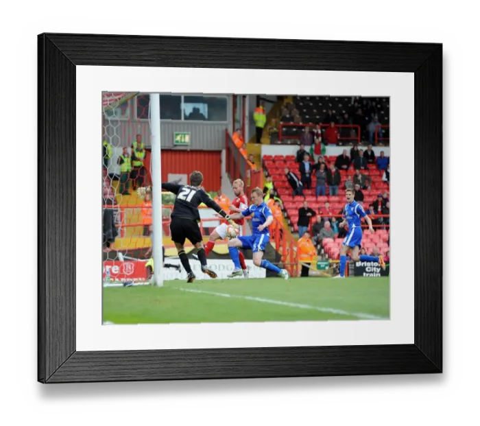 Framed Print : Wade Elliott's Near Miss: Bristol City vs Crewe, Sky Bet League One, 2014 Framed Print : Wade Elliott's Near Miss: Bristol City vs Crewe, Sky Bet League One, 2014