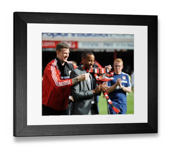 Framed Print : Bristol City: Aden Flint and Tyrone Barnett Sharing a Light-Hearted Moment during Bristol City v Crewe, Sky Bet League One Match, 2014 Framed Print : Bristol City: Aden Flint and Tyrone Barnett Sharing a Light-Hearted Moment during Bristol City v Crewe, Sky Bet League One Match, 2014