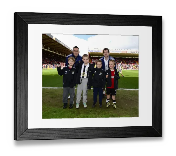 Framed Print : Football Rivalry: Bristol City vs Crewe in Sky Bet League One Clash at Ashton Gate