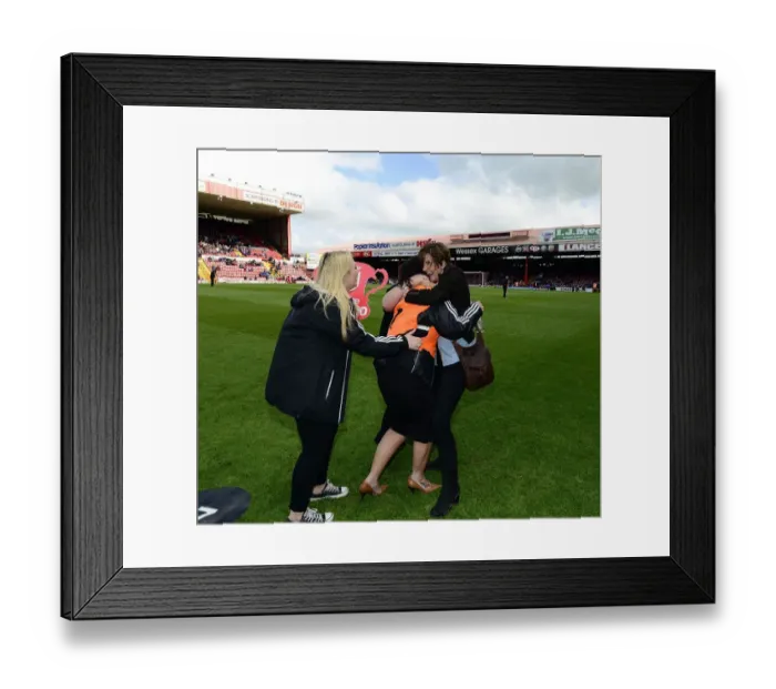 Framed Print : Football Rivalry: Bristol City vs Crewe in League One Clash at Ashton Gate Framed Print : Football Rivalry: Bristol City vs Crewe in League One Clash at Ashton Gate