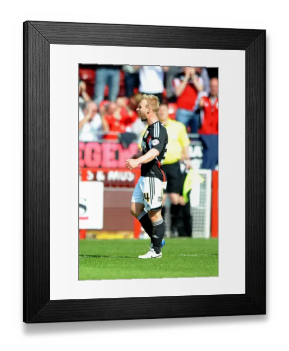 Framed Print : Simon Gillett's Dramatic Last-Minute Goal: Bristol City Clinch Victory over Crawley Town