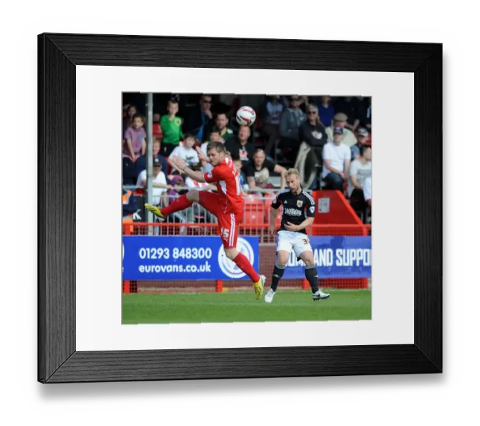 Framed Print : Bristol City's Simon Gillett Sends a Cross into the Box during Crawley Town vs Bristol City Football Match, May 3, 2014 Framed Print : Bristol City's Simon Gillett Sends a Cross into the Box during Crawley Town vs Bristol City Football Match, May 3, 2014