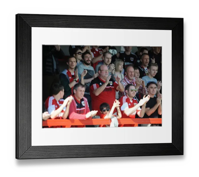 Framed Print : Bristol City Fans Unwavering Passion at Checkatrade Stadium (Sky Bet League One, 2014) Framed Print : Bristol City Fans Unwavering Passion at Checkatrade Stadium (Sky Bet League One, 2014)