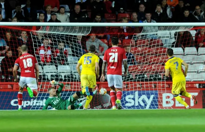 Framed Print : 1-0 to Leeds United: Mirco Antenucci Scores Penalty Against Bristol City (August 19, 2015) Framed Print : 1-0 to Leeds United: Mirco Antenucci Scores Penalty Against Bristol City (August 19, 2015)