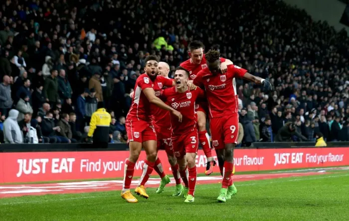 Framed Print : 3-0 Goal Celebration: Tammy Abraham Scores for Bristol City against Derby County, 2017 Framed Print : 3-0 Goal Celebration: Tammy Abraham Scores for Bristol City against Derby County, 2017