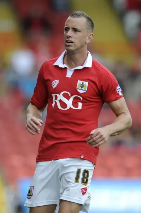 Framed Print : Aaron Wilbraham in Action: Bristol City vs Doncaster Rovers, Sky Bet League One (September 13, 2014) Framed Print : Aaron Wilbraham in Action: Bristol City vs Doncaster Rovers, Sky Bet League One (September 13, 2014)