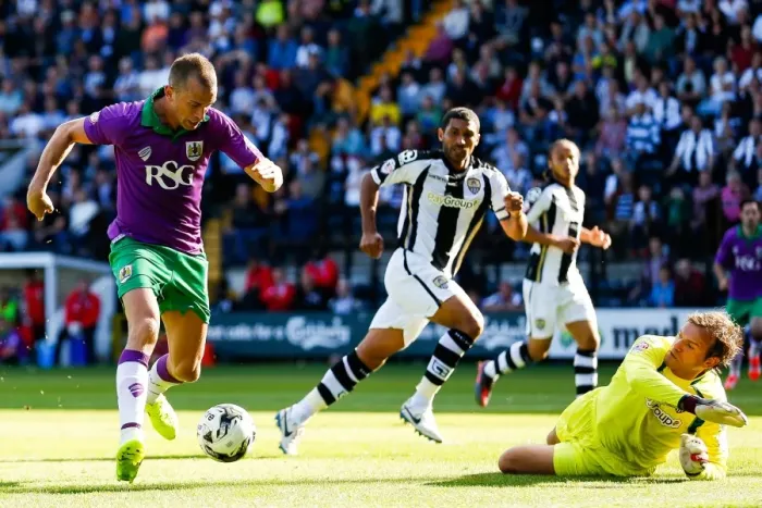 Framed Print : Aaron Wilbraham in Action: Notts County vs. Bristol City (April 2014) Framed Print : Aaron Wilbraham in Action: Notts County vs. Bristol City (April 2014)