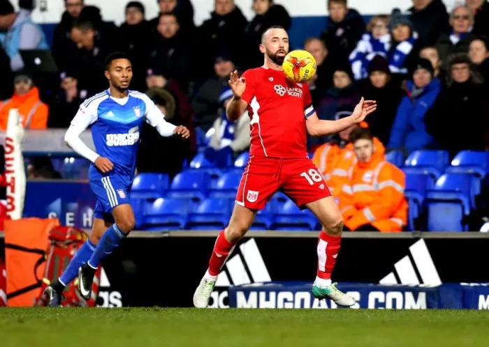 Framed Print : Aaron Wilbraham in Control: Ipswich Town vs. Bristol City Championship Clash (December 2016) Framed Print : Aaron Wilbraham in Control: Ipswich Town vs. Bristol City Championship Clash (December 2016)