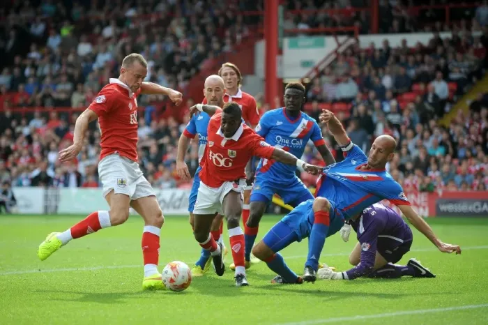 Framed Print : Aaron Wilbraham Scores for Bristol City: Thrilling Moment in Sky Bet League One Match Against Doncaster Rovers