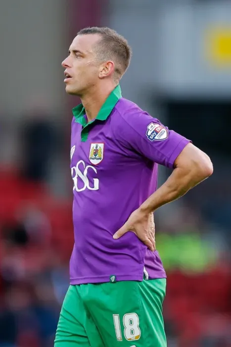 Framed Print : Aaron Wilbraham's Disappointment: Barnsley Holds Bristol City to 2-2 Draw Framed Print : Aaron Wilbraham's Disappointment: Barnsley Holds Bristol City to 2-2 Draw
