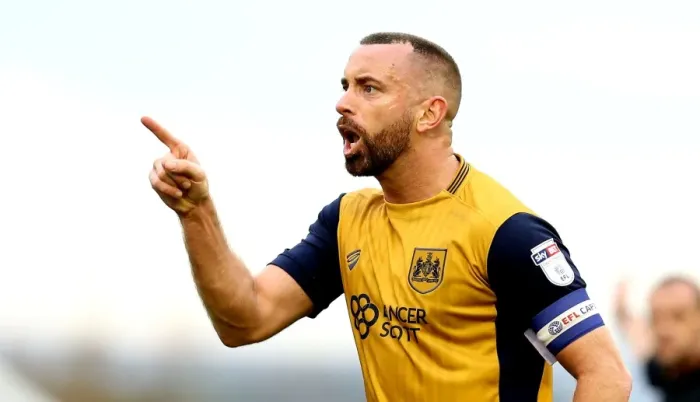 Framed Print : Aaron Wilbraham's Frustration: Barnsley vs. Bristol City, Sky Bet Championship (October 2016)