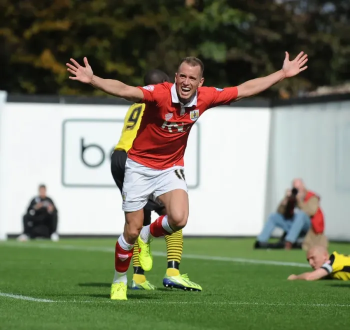 Framed Print : Aaron Wilbraham's Thrilling Goal Celebration: A Moment of Triumph for Bristol City at Ashton Gate (2014)