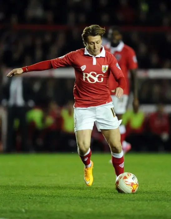 Framed Print : Action-Packed Moment: Luke Freeman in Full Swing for Bristol City against Bradford City, October 2014, Ashton Gate