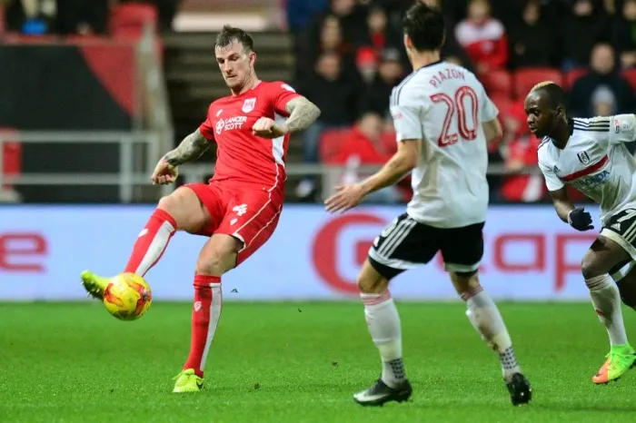 Framed Print : Aden Flint in Action: Bristol City vs. Fulham, 2017 - Sky Bet Championship Framed Print : Aden Flint in Action: Bristol City vs. Fulham, 2017 - Sky Bet Championship