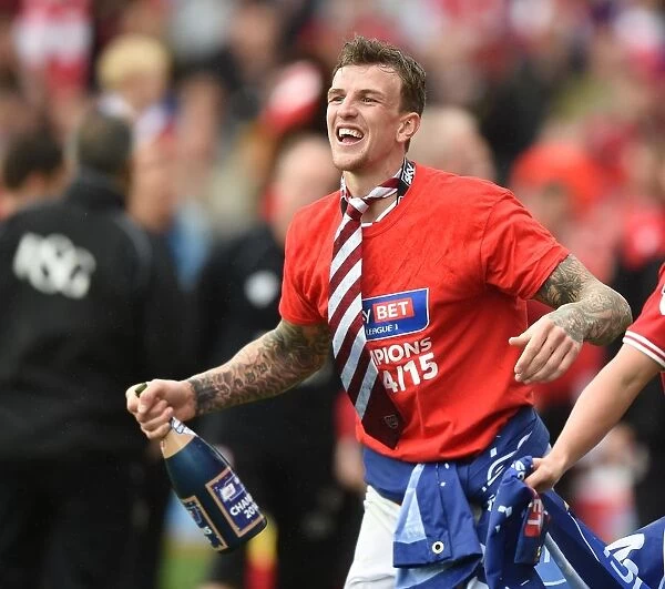 Aden Flint in Action: Bristol City vs Walsall, Sky Bet League One (May 2015)