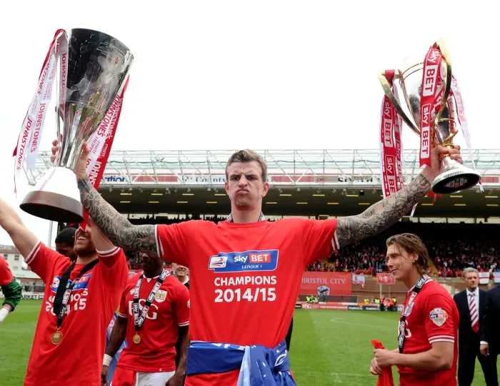 Framed Print : Aden Flint Lifts Double: Bristol City's Sky Bet League One and JPT Trophies (May 2015) Framed Print : Aden Flint Lifts Double: Bristol City's Sky Bet League One and JPT Trophies (May 2015)