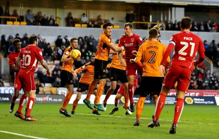 Framed Print : Aden Flint Scores Dramatic Goal: Wolverhampton Wanderers vs. Bristol City, Sky Bet Championship (26th December 2016)