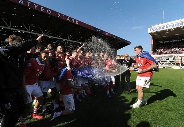 Aden Flint's Champagne Spray: Bristol City's League One Victory Celebration (18 / 04 / 2015)