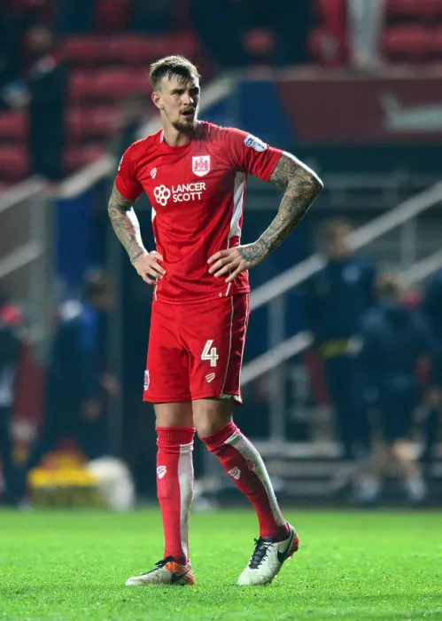 Framed Print : Aden Flint's Disappointment: Bristol City v Preston North End, 17 / 12 / 2016 Framed Print : Aden Flint's Disappointment: Bristol City v Preston North End, 17 / 12 / 2016